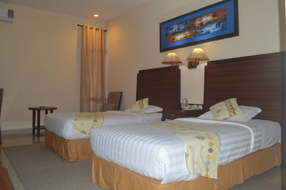 HOTEL MARIAT SORONG 19/54