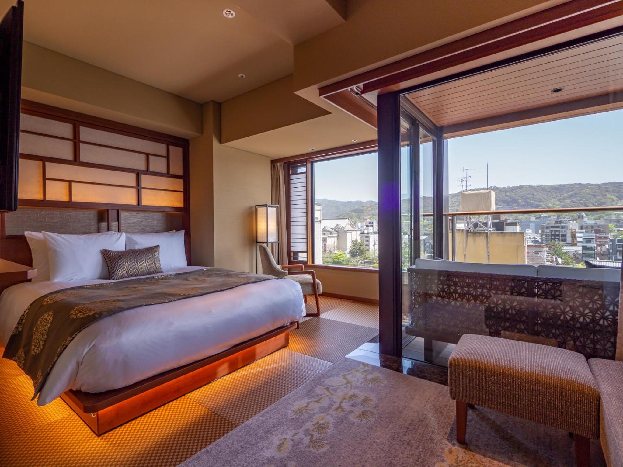Premium, Double Bed