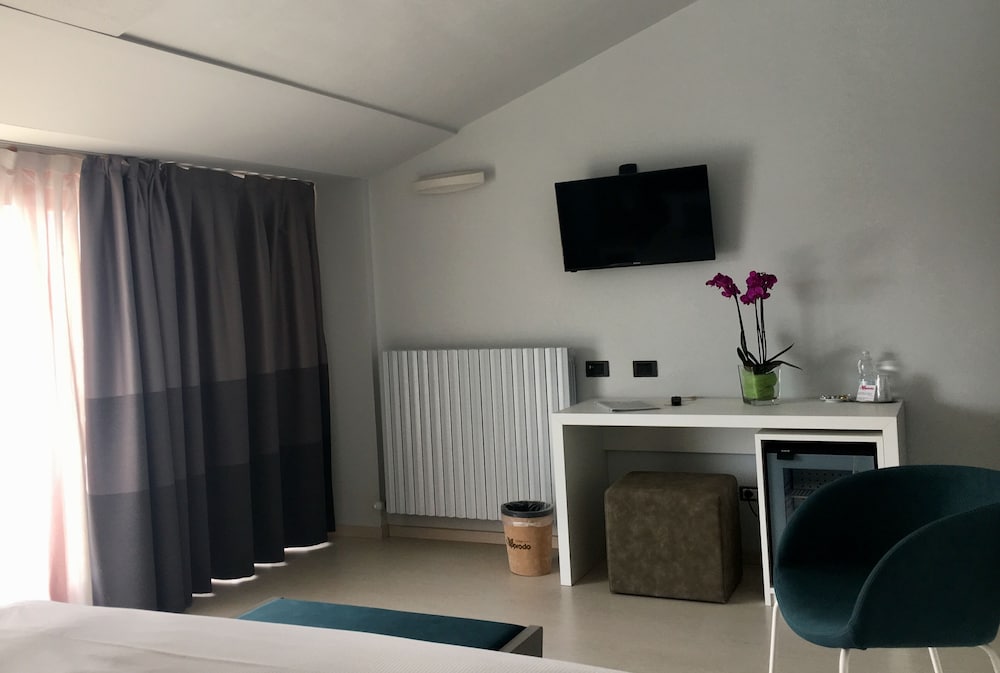 Hotel L'approdo 45/66