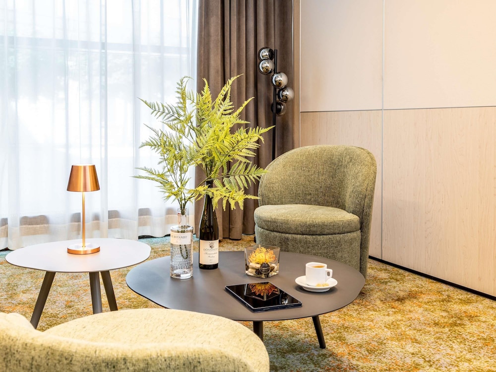 NOVOTEL HAMBURG CITY ALSTER 28/46