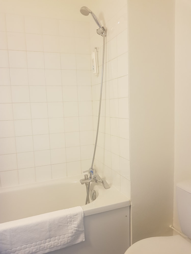 غرفة بسريرين منفصلين، Ibis budget Lorient Hennebont 5/6