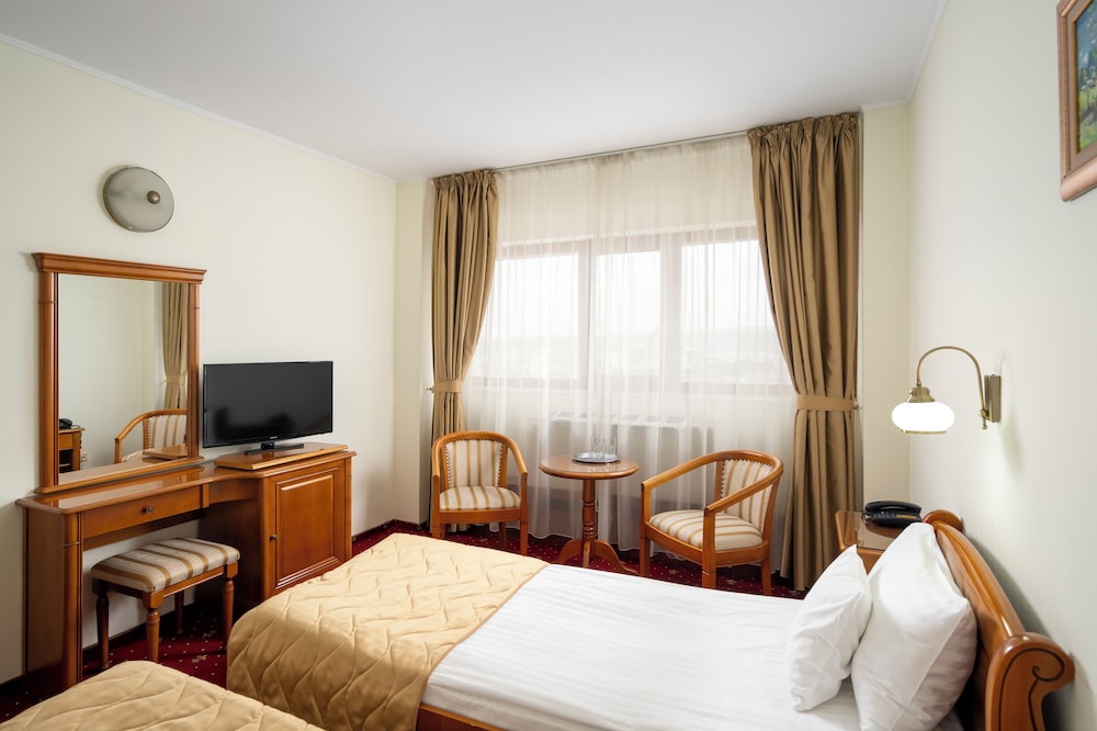 غرفة بسريرين منفصلين، Hotel Moldova 5/8