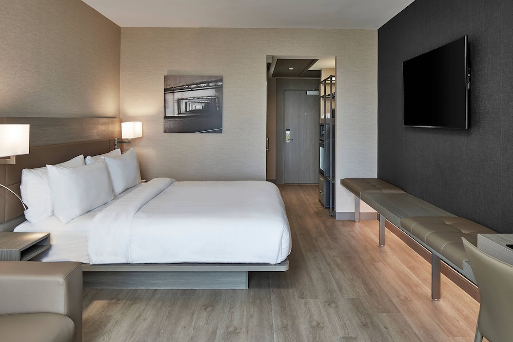 Ac Hotel By Marriott Miami Wynwood 17/61
