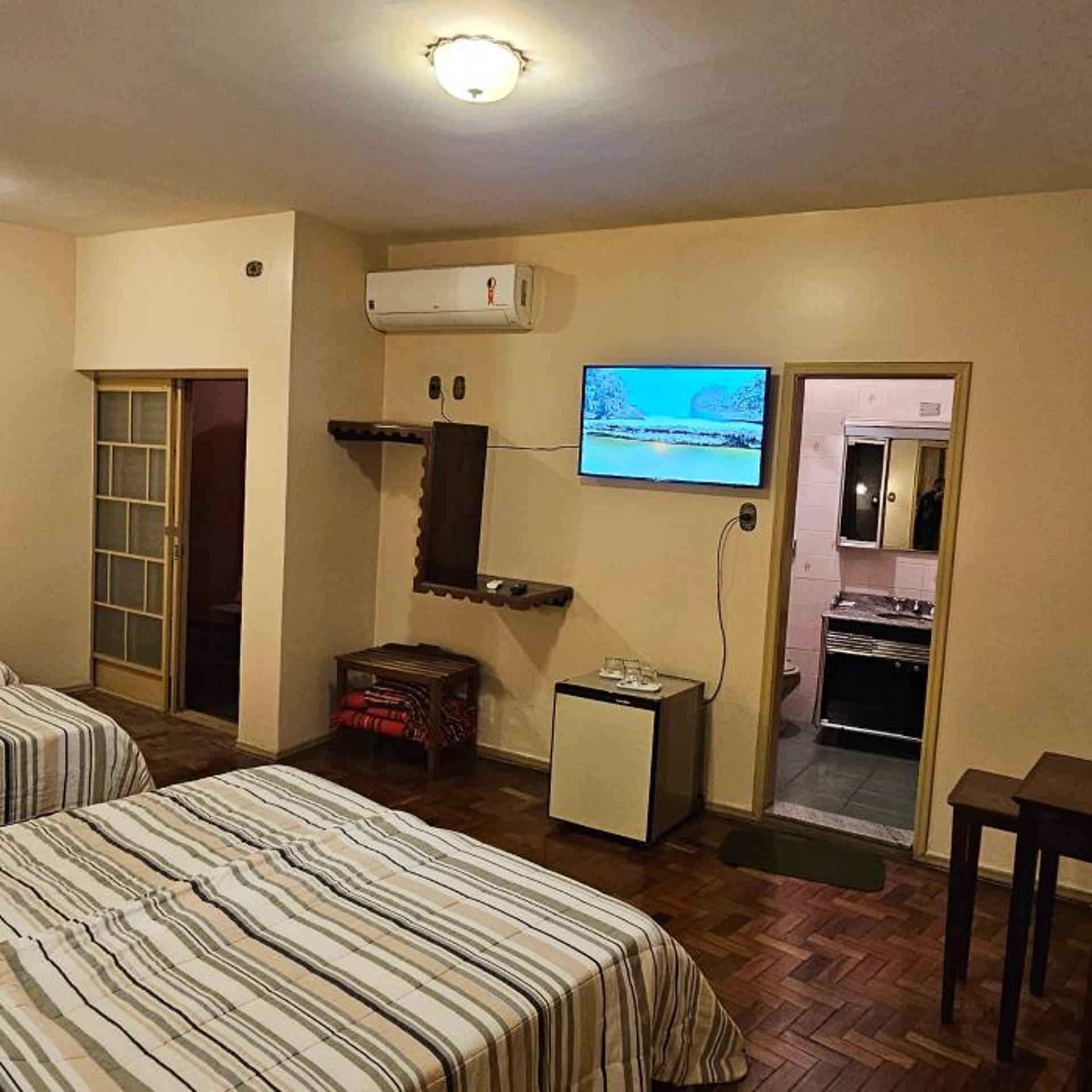 Hotel Colonial 25/44