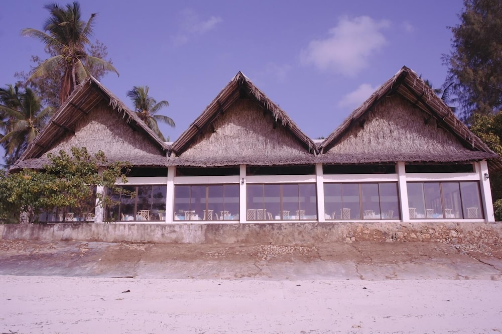 Jumuia Conference & Beach Resort 2/45