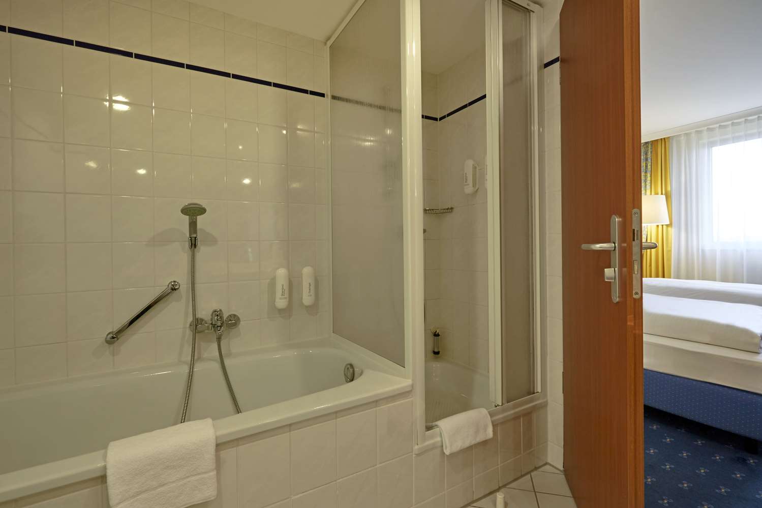 H4 Hotel Kassel 40/43