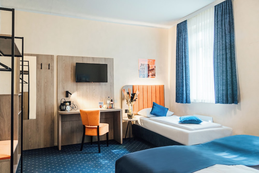 Centrum Hotel Commerz am Bhf Hamburg Altona 42/50