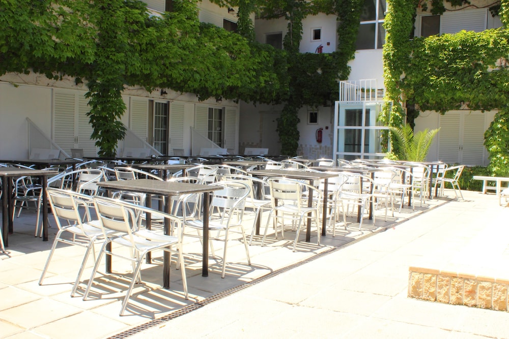 Olympic Kosmas Hotel 48/61
