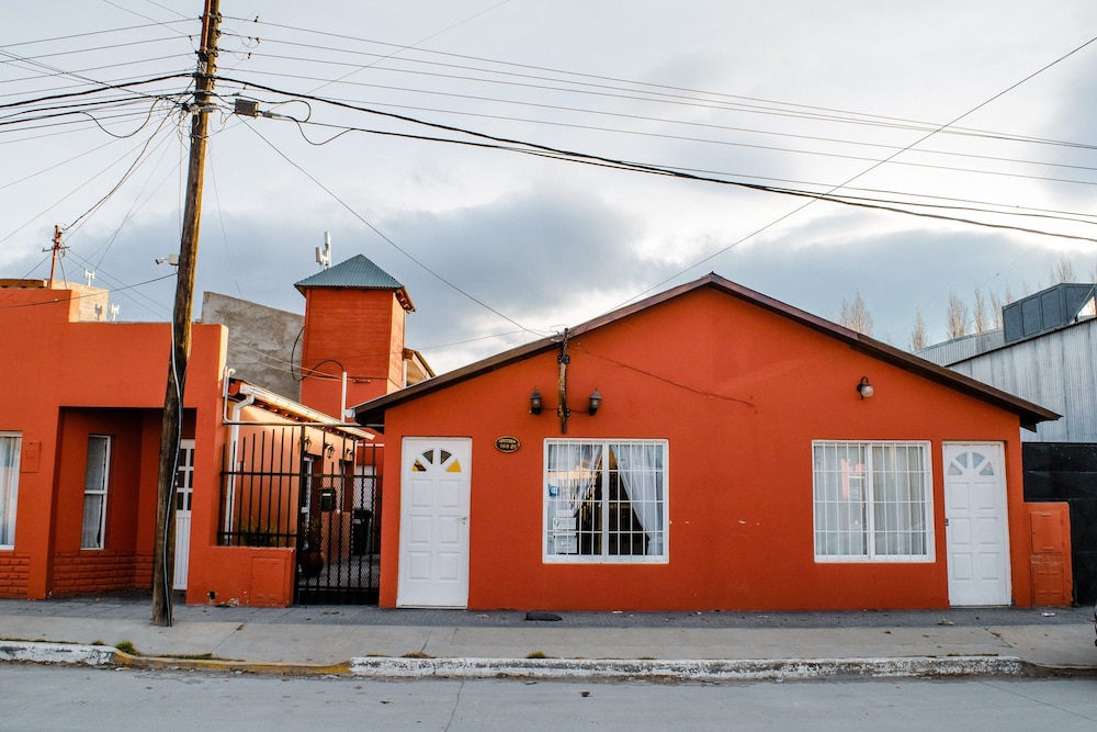 Hosteria Patagonia 2/50