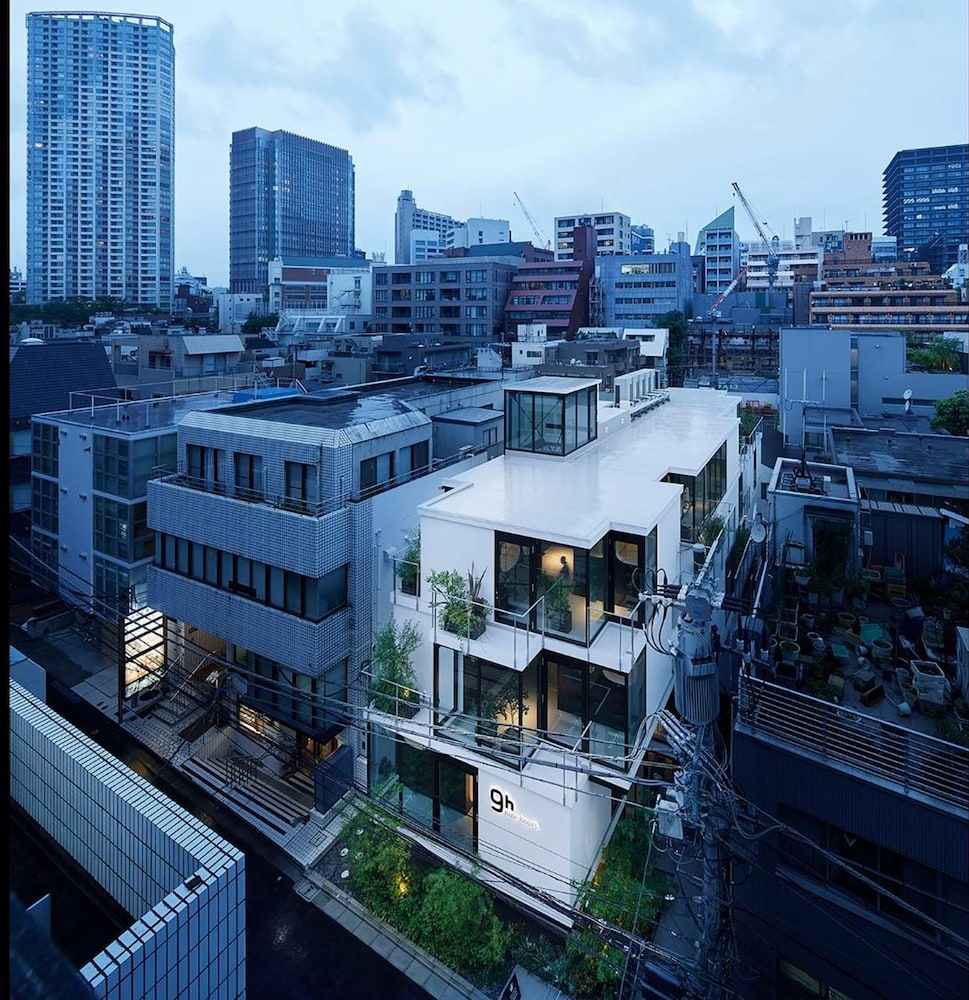 Nine Hours Akasaka 2/23