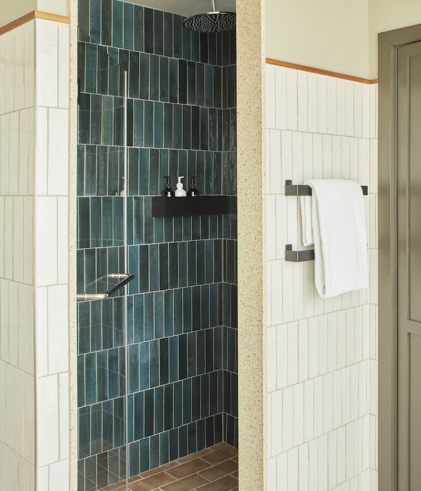 The Hoxton Poblenou 50/50
