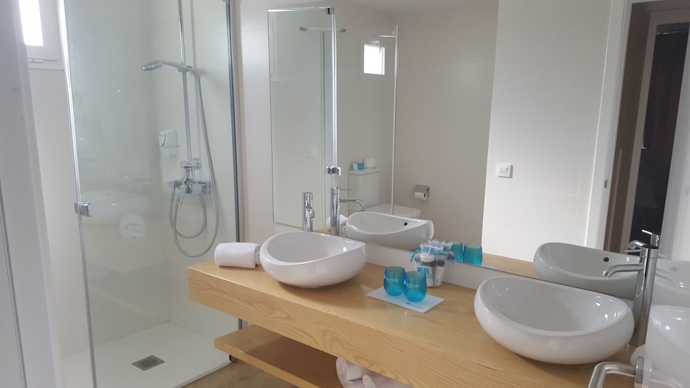 R2 Buganvilla Hotel and Spa 29/33