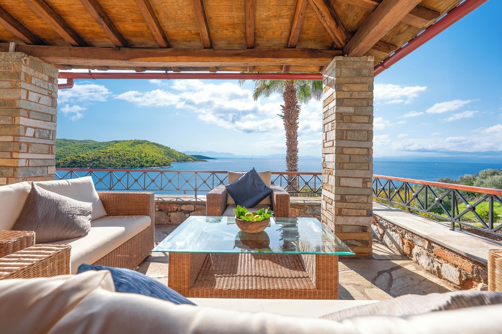 Adrina Resort And Spa 24/50