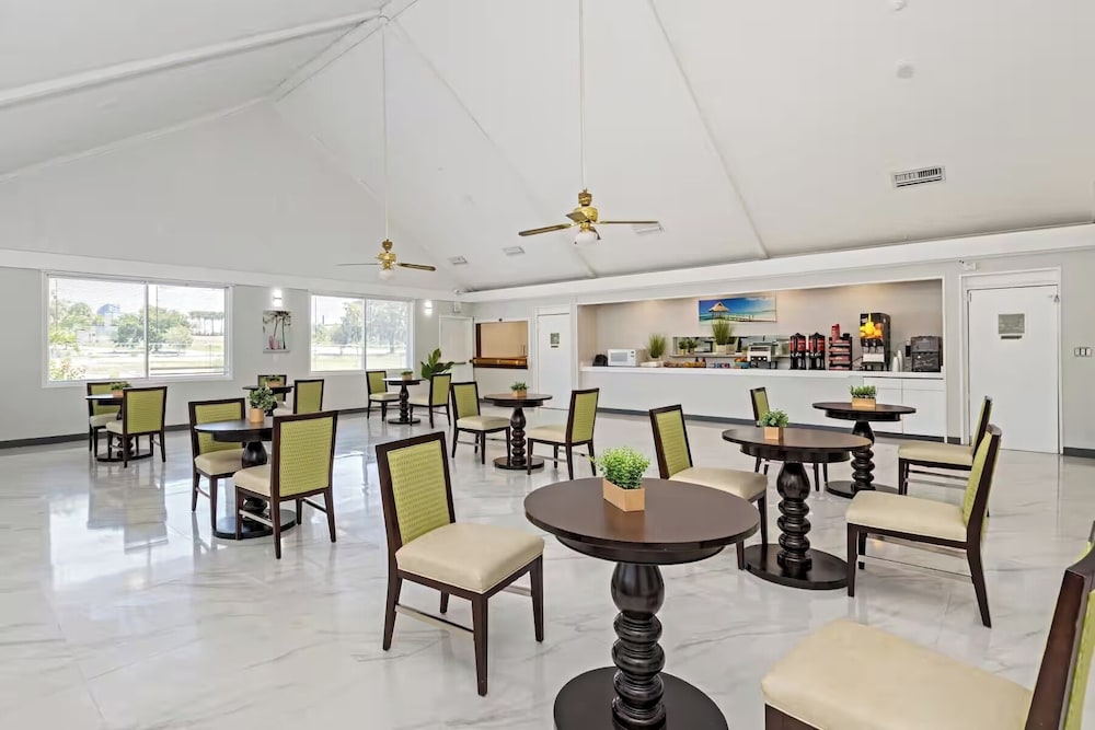 Motel6 Altamonte Springs, FL 42/50