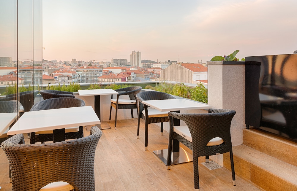 Hotel Porto Downtown 32/48