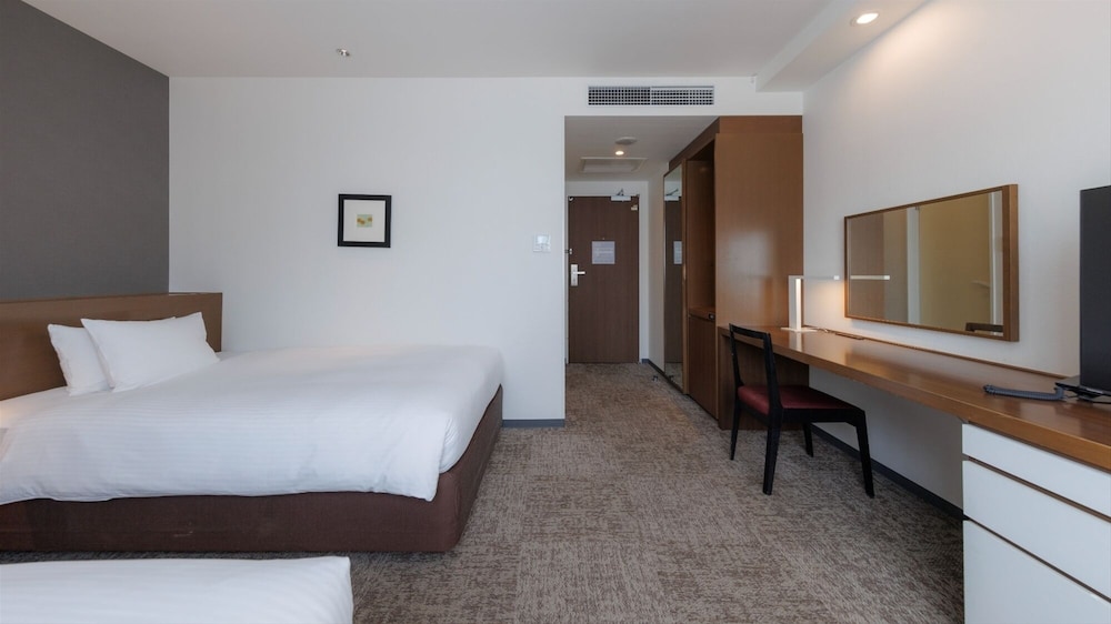 STANDARD, TWIN BEDS, NORTH WING