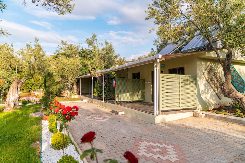 Assos Kayalar Blue Beach Hotel 4/50