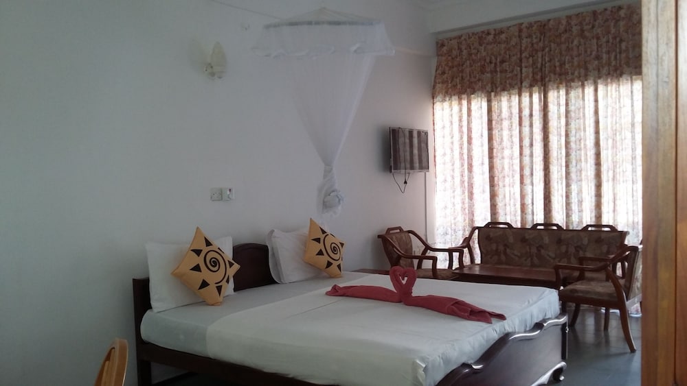 Oasis Beach Resort 15/41