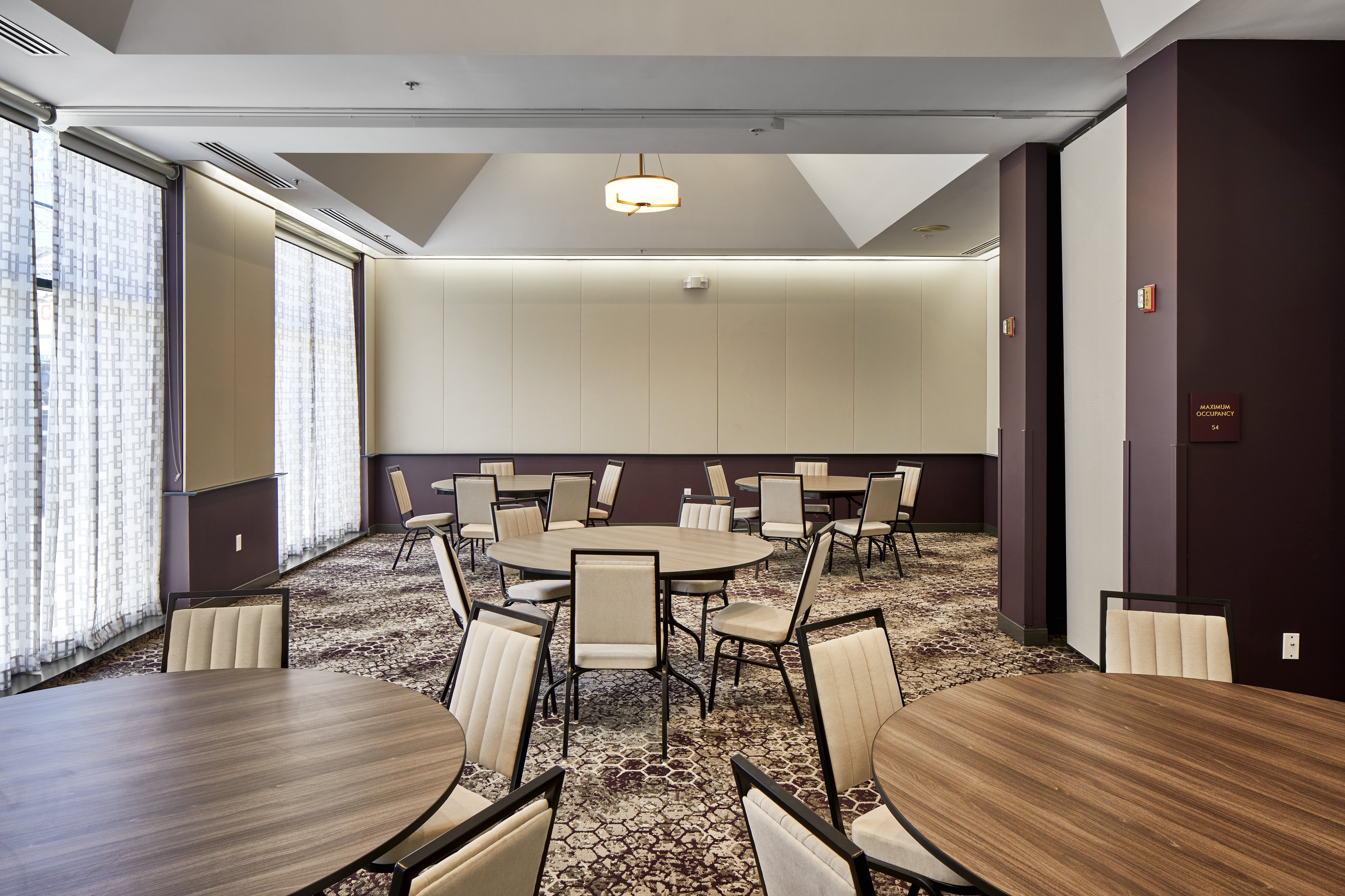 Hotel Indigo Cleveland Downtown 20/24