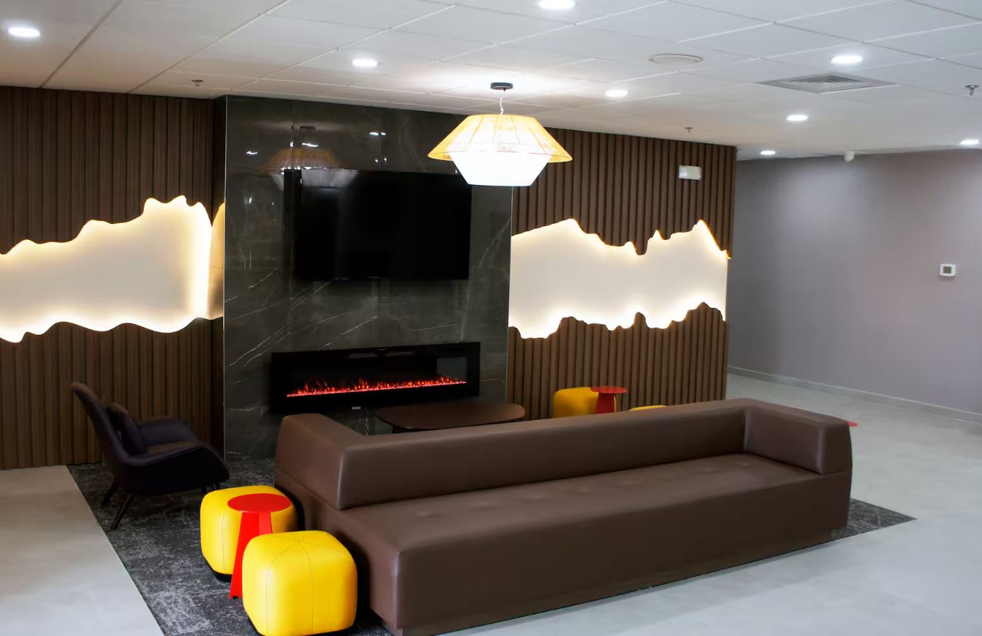 La Quinta Inn & Suites by Wyndham Memphis East 30/35