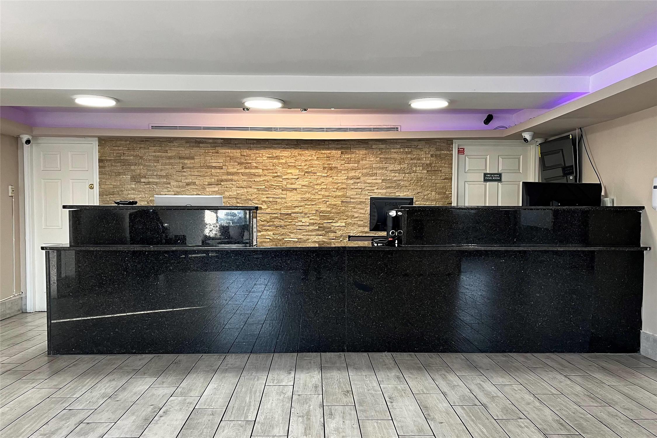 Baymont by Wyndham Indianapolis Airport Lynhurst 2/31