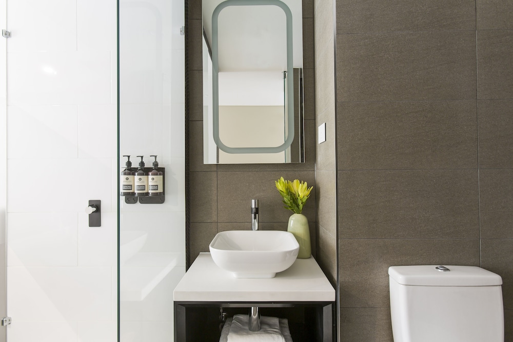 The Kingsford, Ascend Hotel Collection 7/29