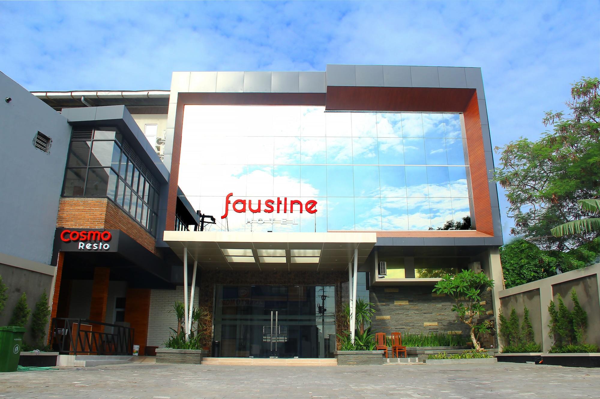 Triizz Hotel Semarang by Royal Singosari (Formerly Faustine Semarang) 1/18
