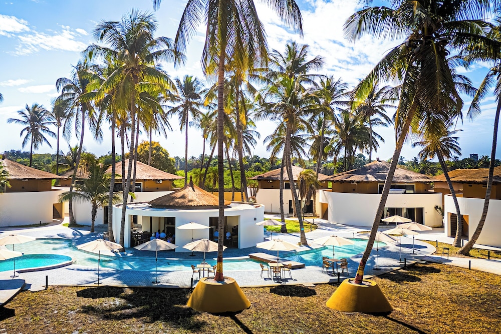 Palm Beach Resort Banjul 40/50
