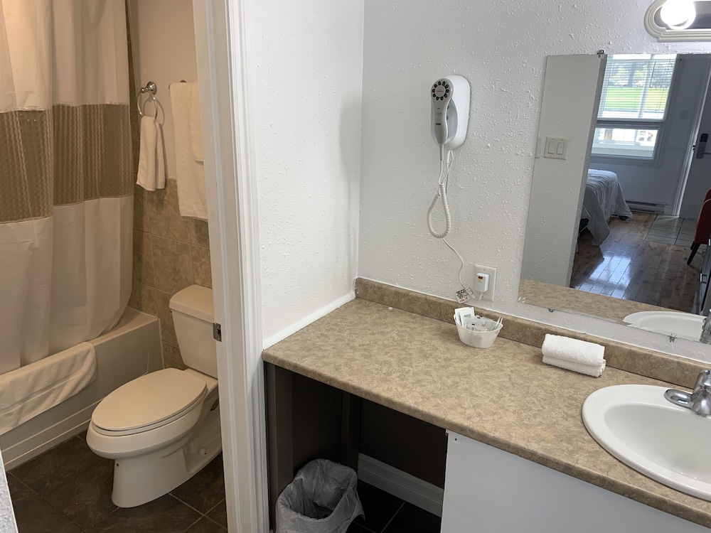 Harbourview Inn, SureStay Collection by Best Western 49/49