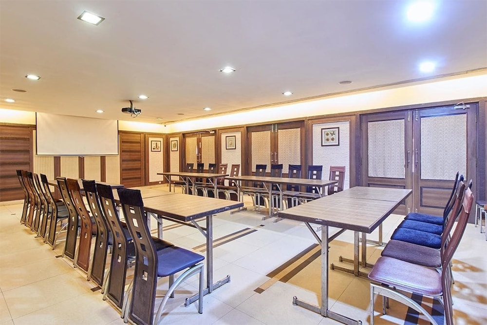 Hotel Sovereign 23/29