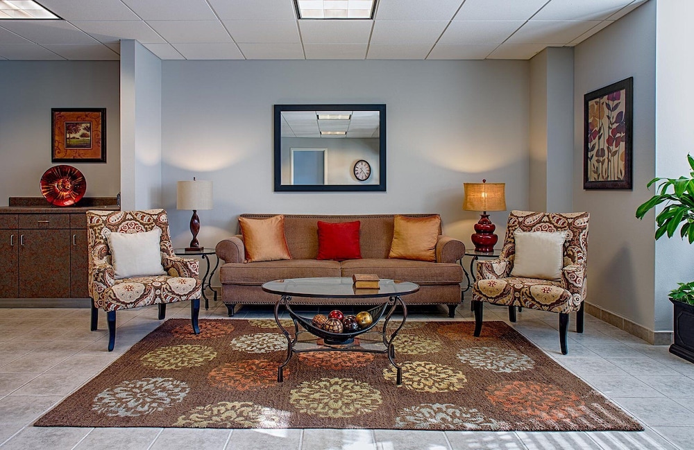 Federal City Inn & Suites 24/34