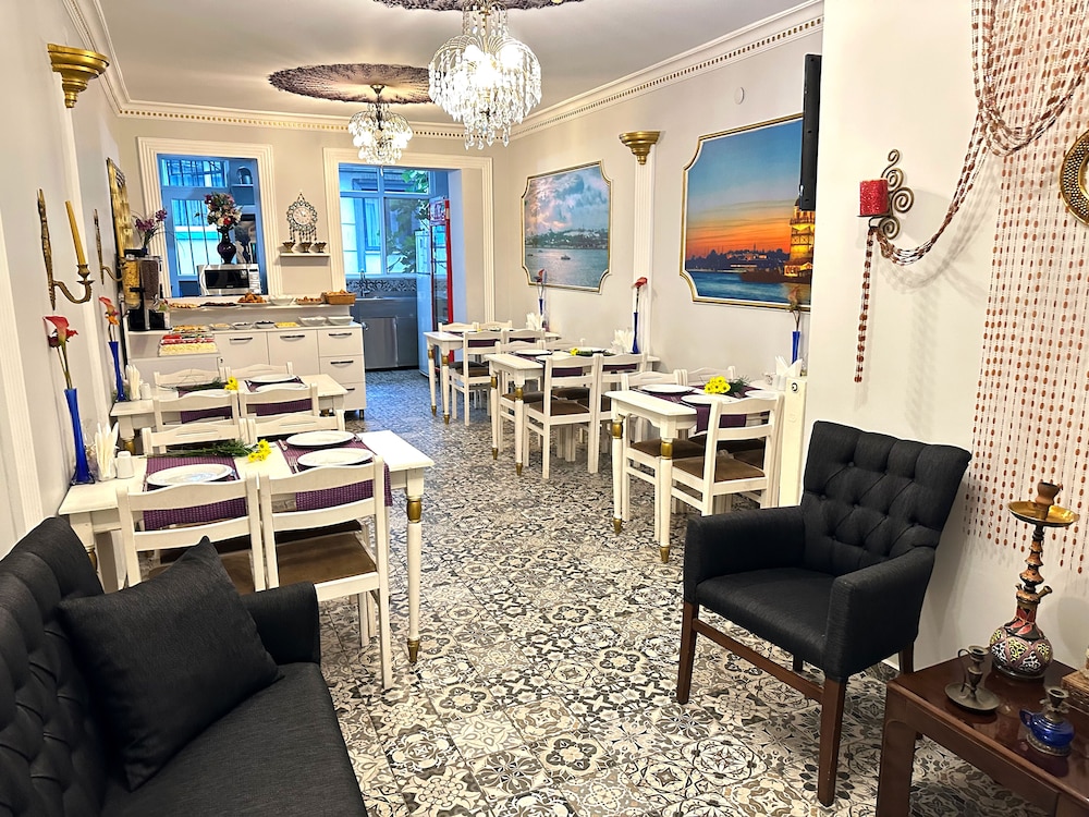 Modern Sultan Hotel 29/49