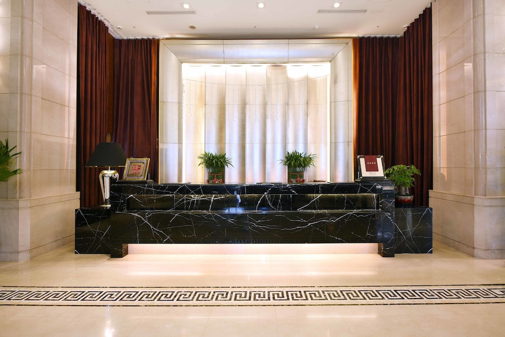 FULLON HOTEL LINKOU 2/22