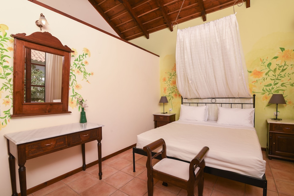 Villas Therianos 9/38