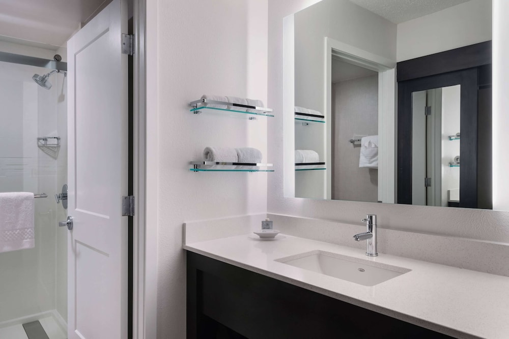 Sonesta ES Suites Parsippany Morris Plains 6/54