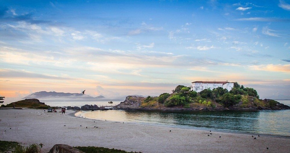 Pousada Do Albatroz 37/50