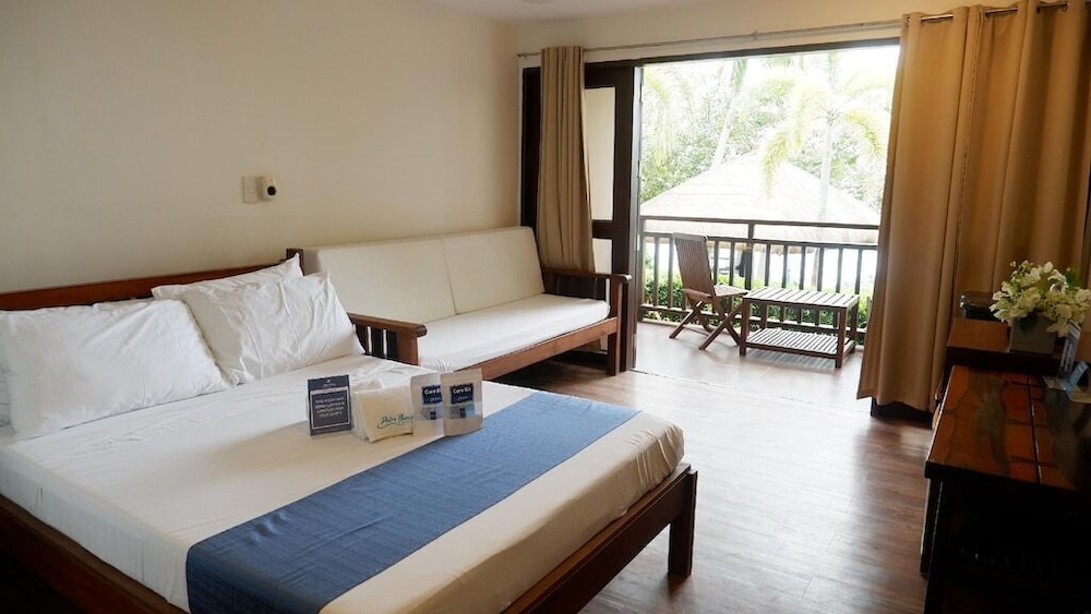 Palm Beach Resort 6/48
