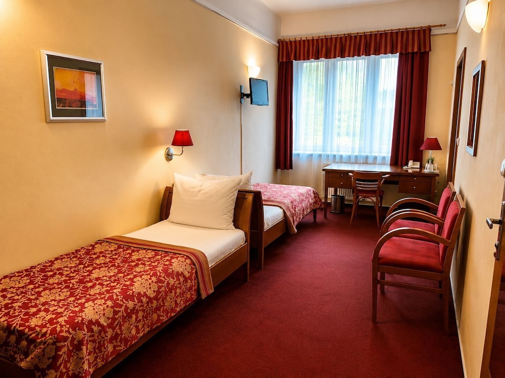 Hotel Cloister Inn 14/46