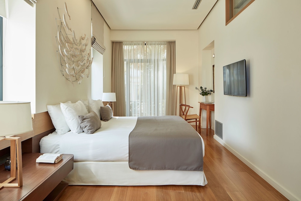 Avra City Boutique Hotel 14/43