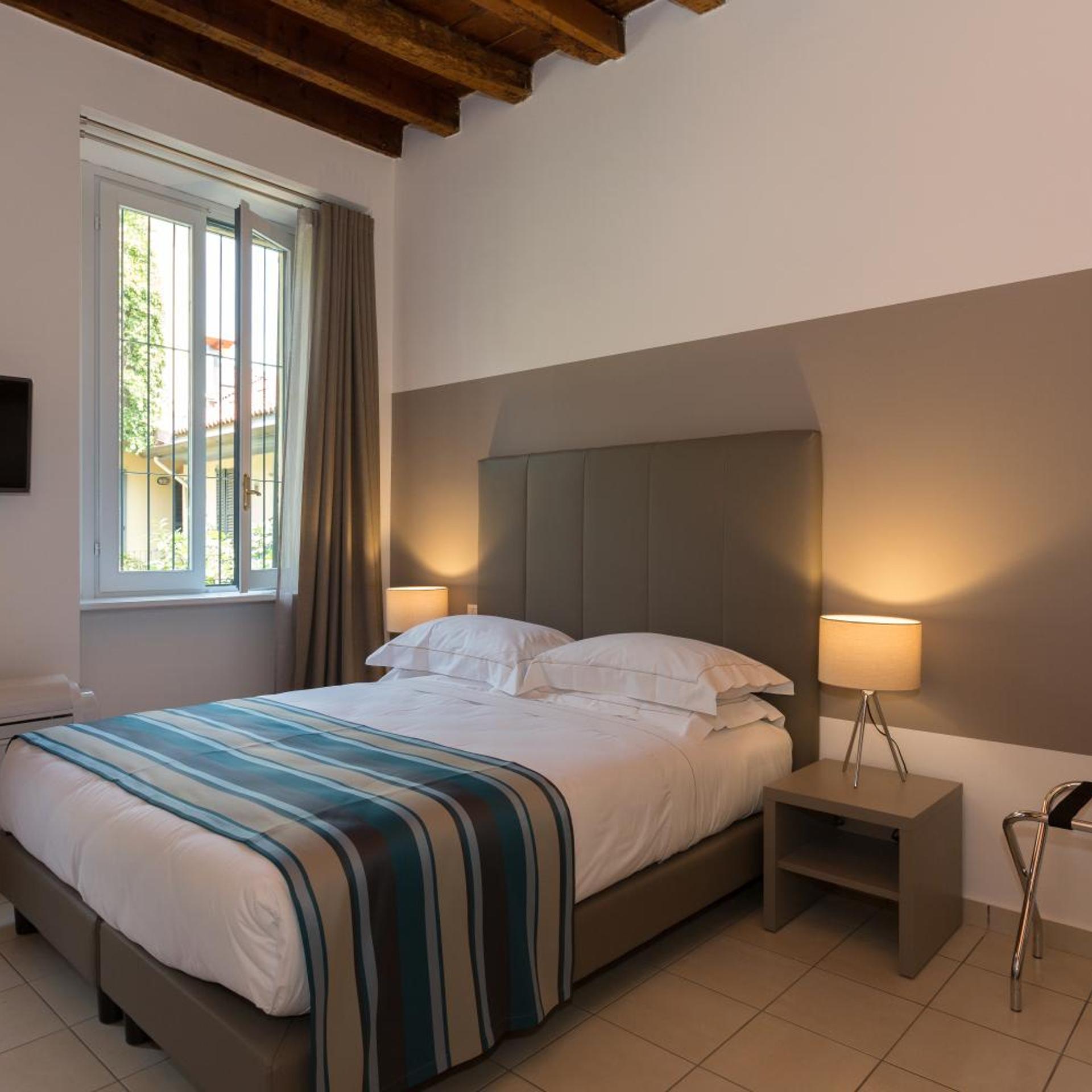 غرفة ثلاثية، Ai Suma Hotel 9/10