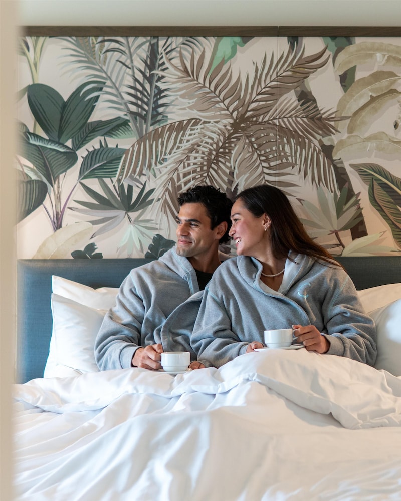 Hyatt Centric Delfina Santa Monica 8/65