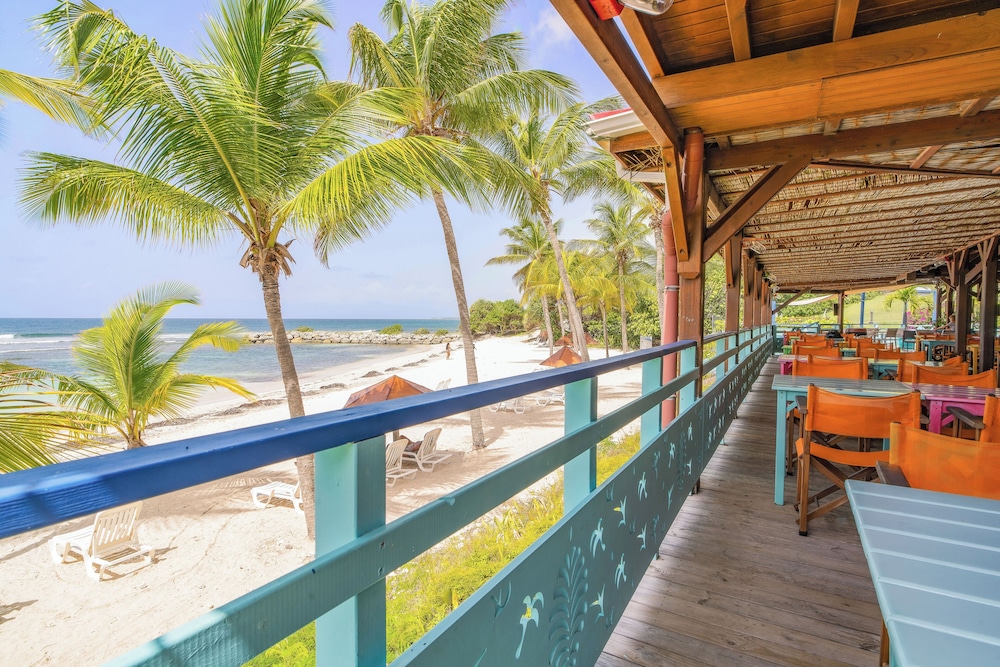 Pierre Vacances Sainte Anne Holiday Village 19/50