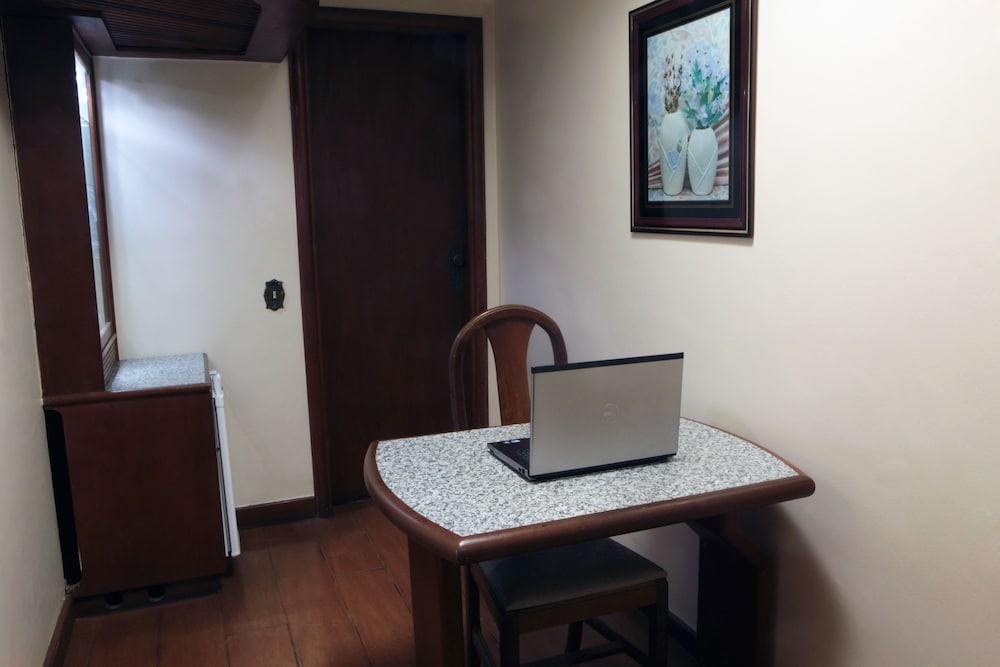 Pompeu Rio Hotel 52/65
