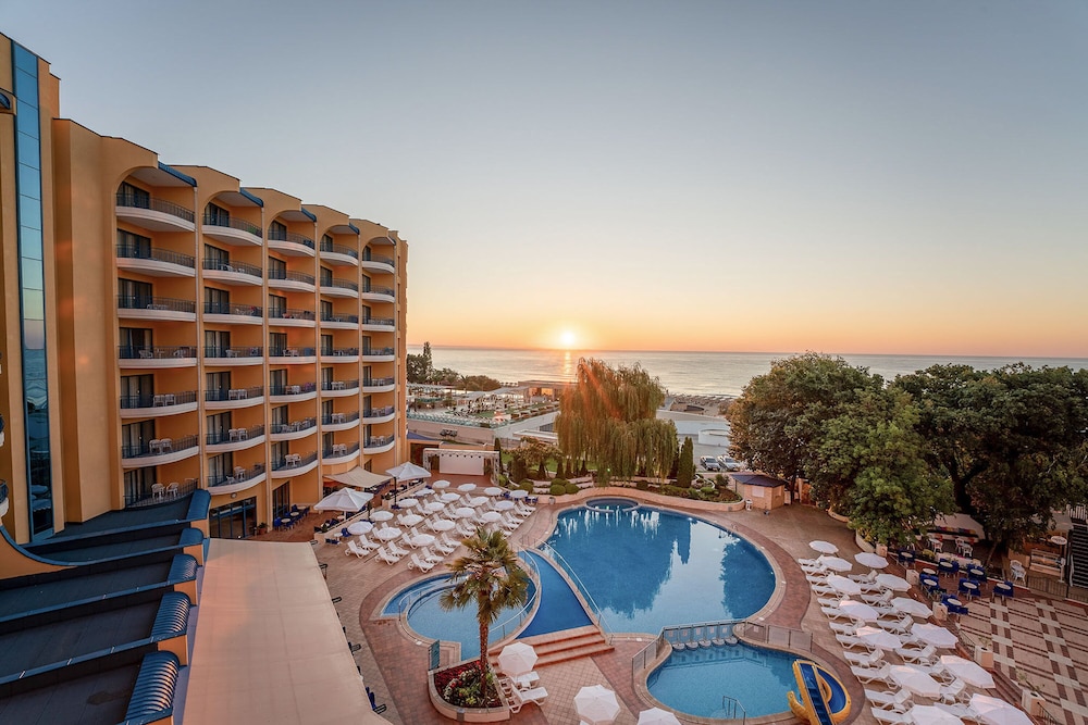 Grifid Club Hotel Arabella 5/48