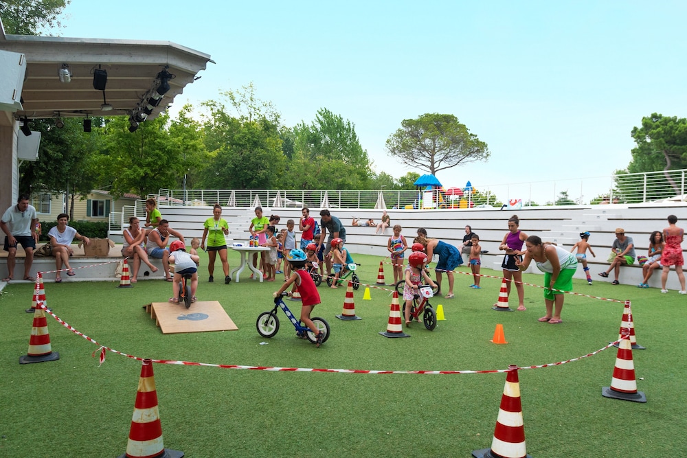 Club del Sole Adriano Family Collection 39/47