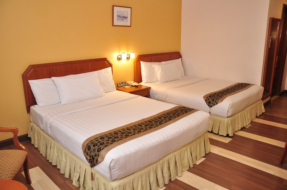 Hotel Sandakan 26/75