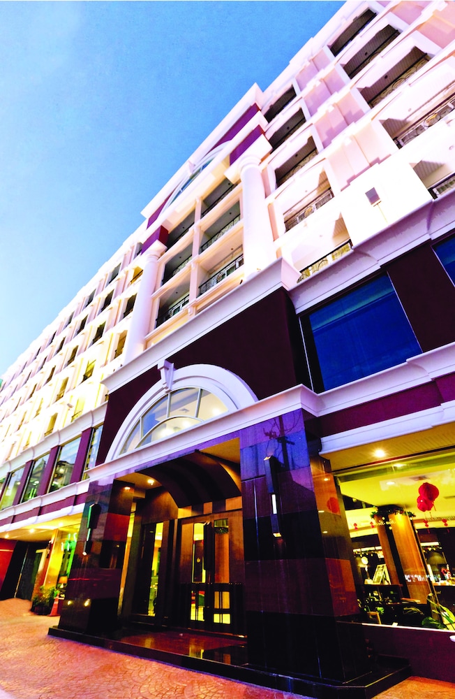 Intimate Hotel in PATTAYA