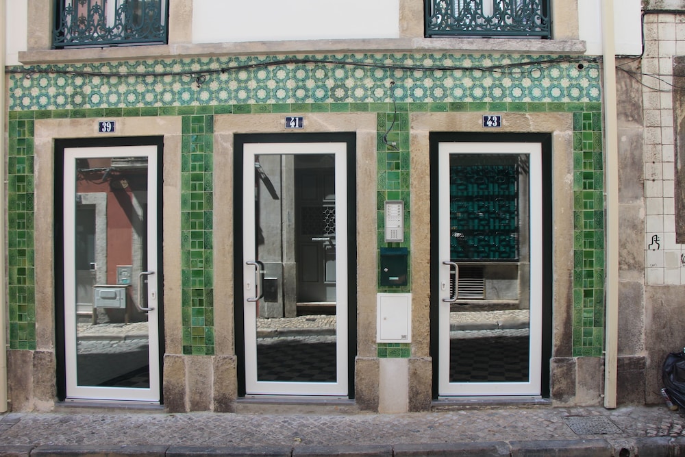 Dobairro Suites At Bairro Alto 2/38