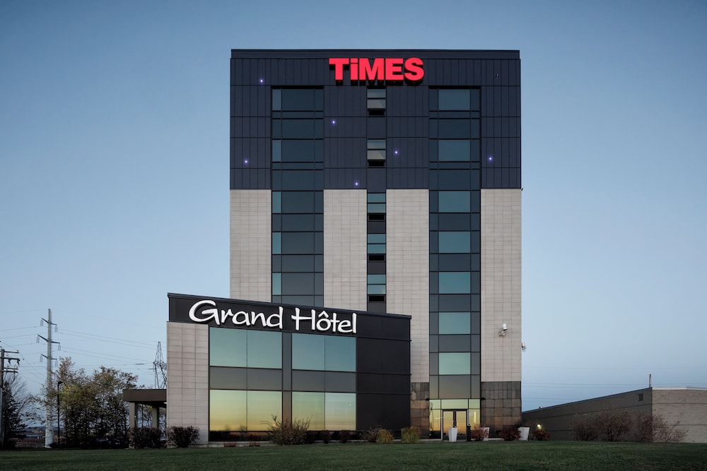 Grand Times Hotel 2/68