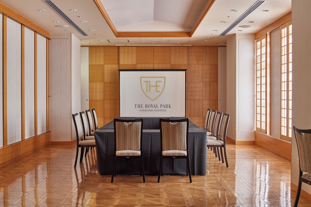 The Royal Park Hotel Hiroshima Riverside Ex Hotel Jal City Hiroshima 37/48